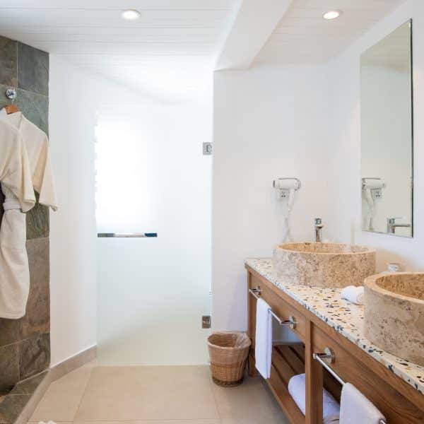 Seapoint - Coin de Mire Villa Shower Susie Freeman Travel