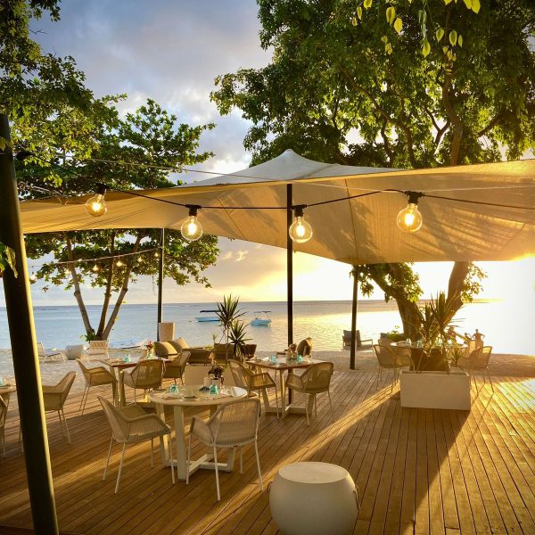 Beach House Grill Maradiva Villas Susie Freeman Travel