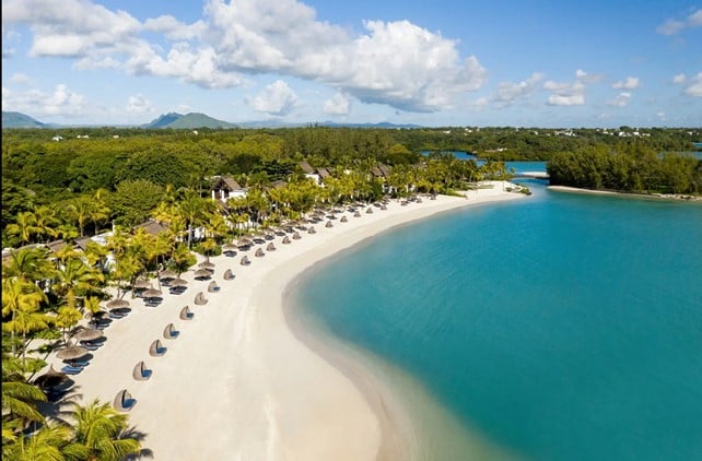 Shangri-La Le Touessrok Beach Susie Freeman Travel